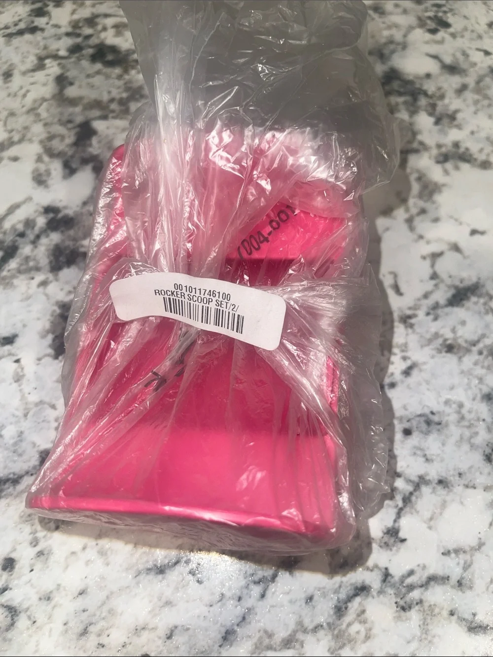Tupperware Rocker Scoop set of 2 Pink Kitchen Tool Flour, Sugar, Grain Scoop